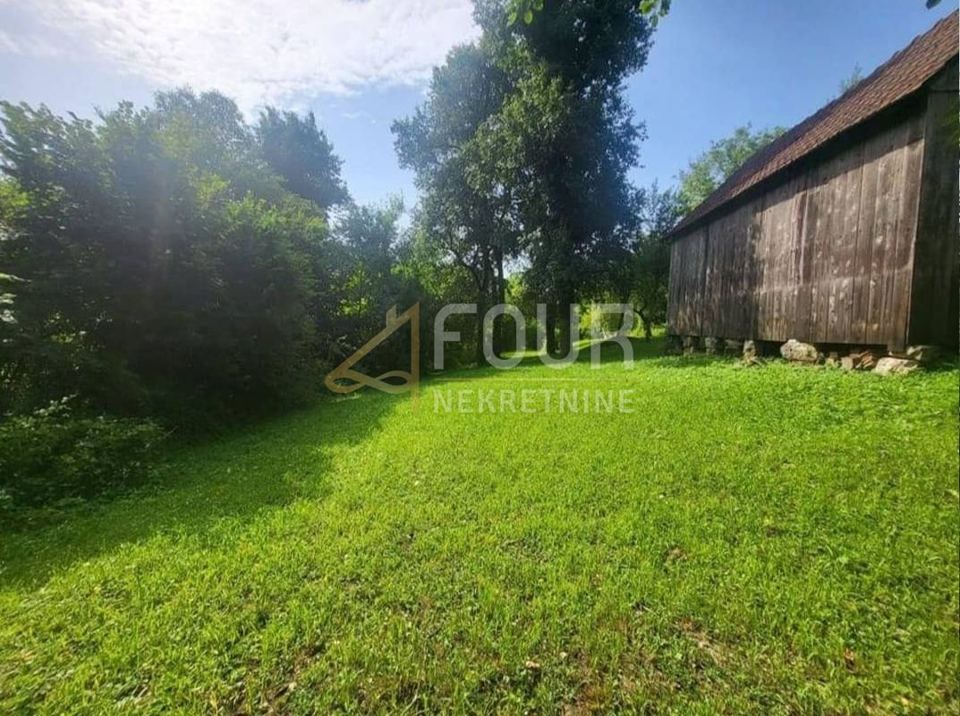 Haus u Vrbovsku, 342m², 5 soba, slika 2
