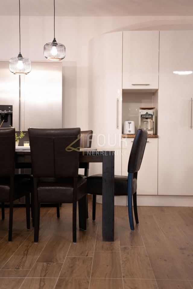 Apartment u Matuljiu, 132.35m², 3 sobe, slika 5