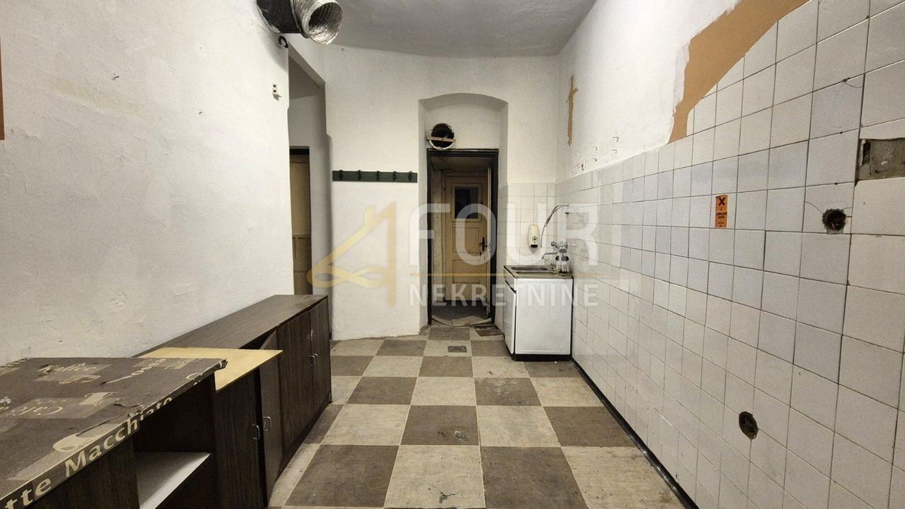 Locale commerciale u Rijeci, 124.4m², slika 4