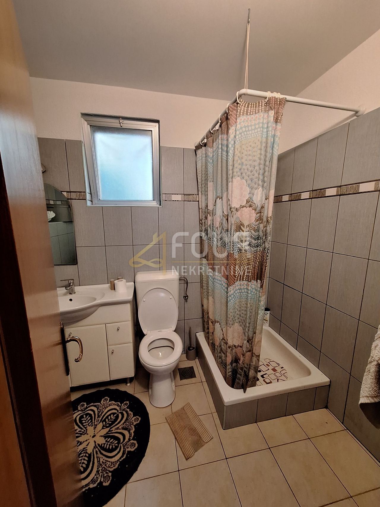 Poslovni Prostor u Opatiji, 256m², slika 5