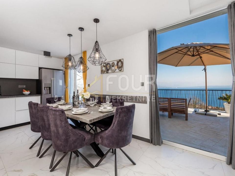 Kuća u Opatiji, 180m², 4 sobe