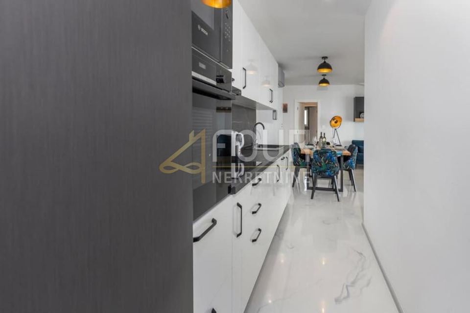 Appartamento u Matuljiu, 85.42m², 3 sobe, slika 3