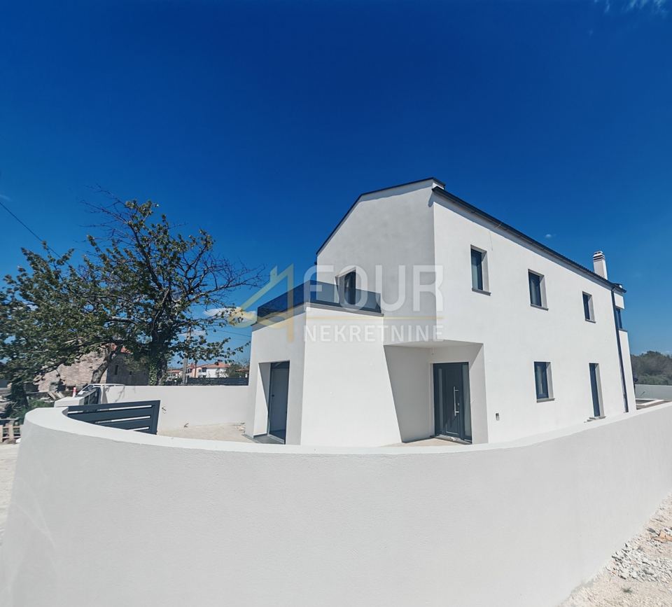 Casa u Svetvinčenatu, 160m², 3 sobe