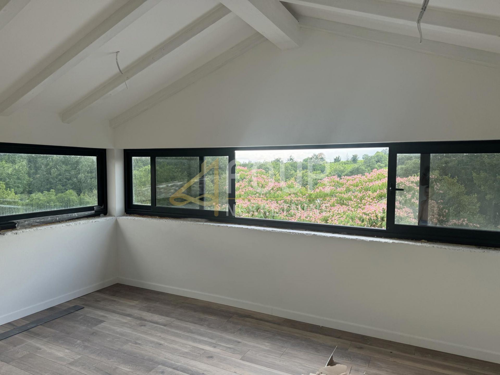 Haus u Gračišću, 303.28m², 7 soba, slika 5