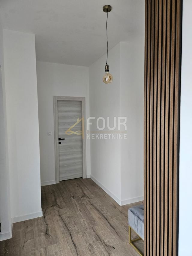 House u Svetvinčenatu, 106m², slika 4