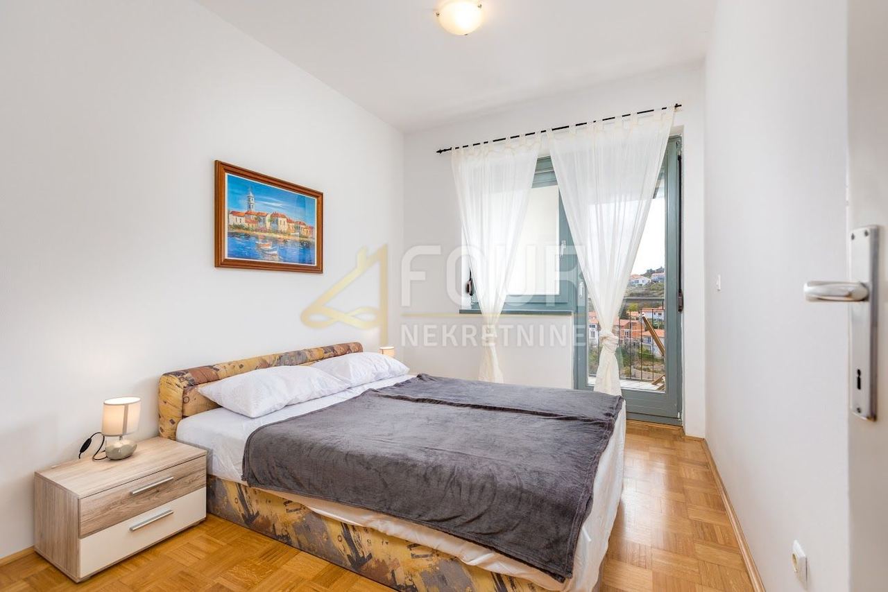 Appartamento u Vrbniku, 89.01m², 3 sobe, slika 4