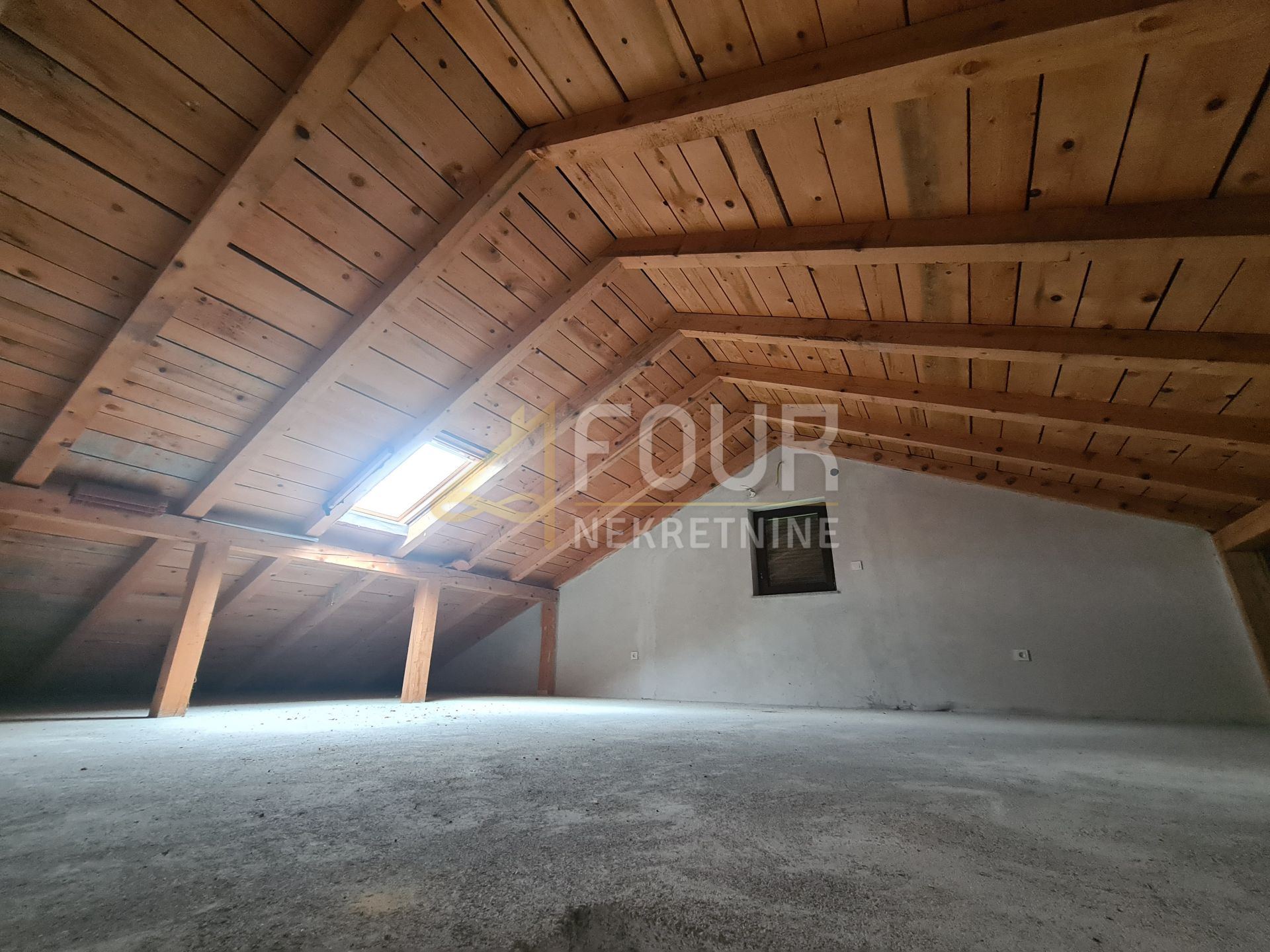 House u Dobrinju, 112.98m², slika 5