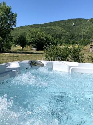 Haus u Plitvičkoj Jezeri, 180m², slika 2