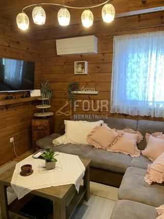 Haus u Plitvičkoj Jezeri, 180m², slika 4