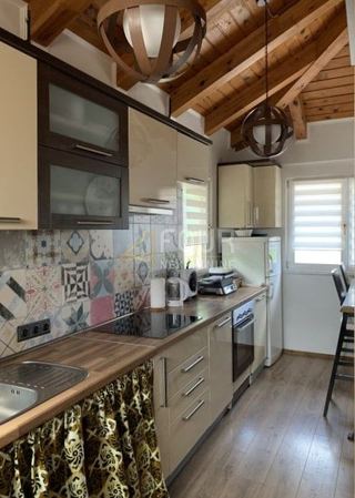 Haus u Plitvičkoj Jezeri, 180m², slika 5