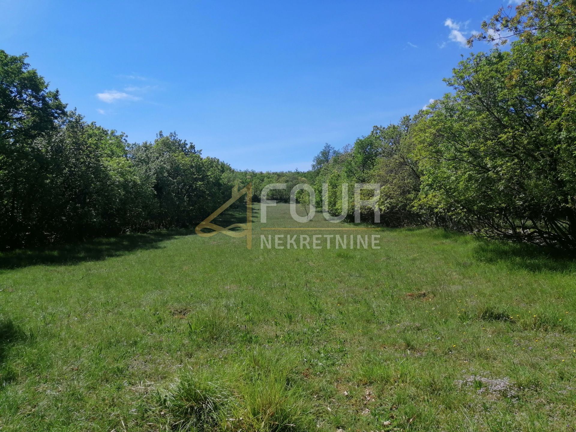 Land u Bakaru, 9925m², slika 2