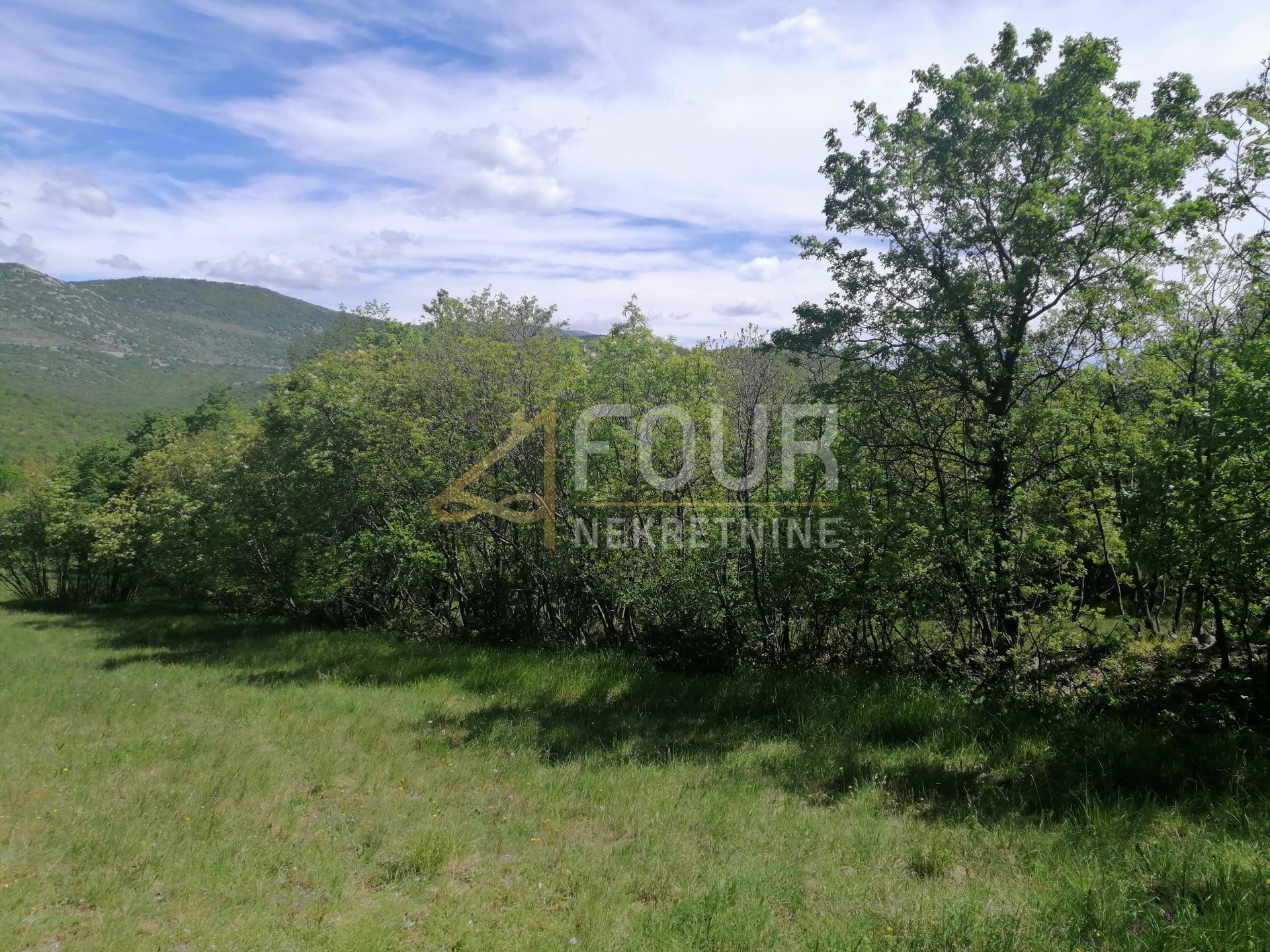 Land u Bakaru, 9925m², slika 4