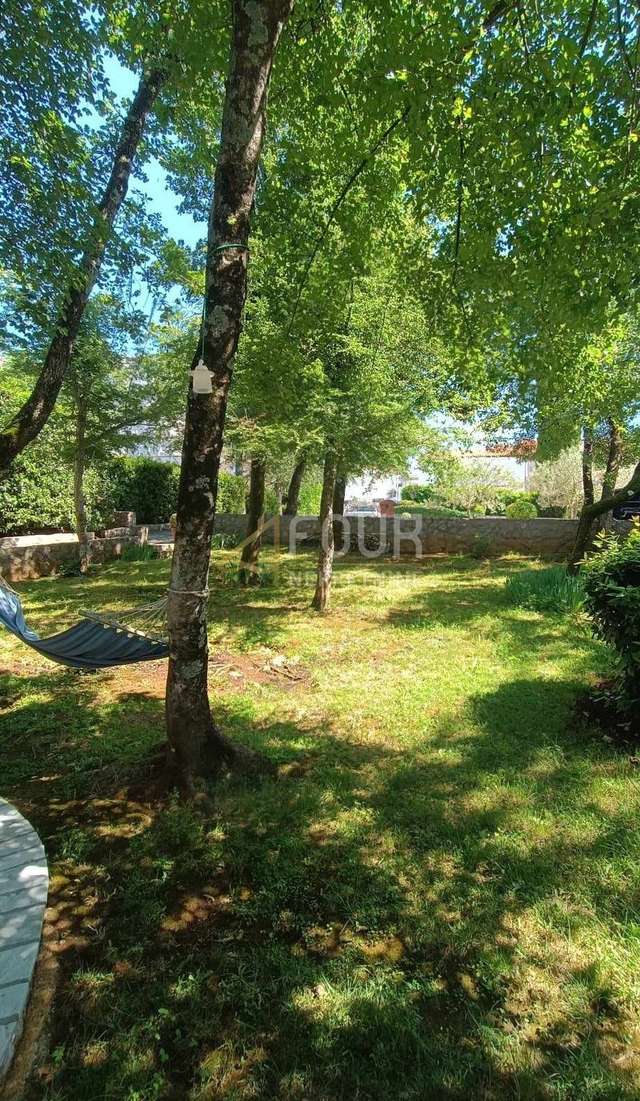 Grundstück u Malinskoj – Dubašnici, 985m²