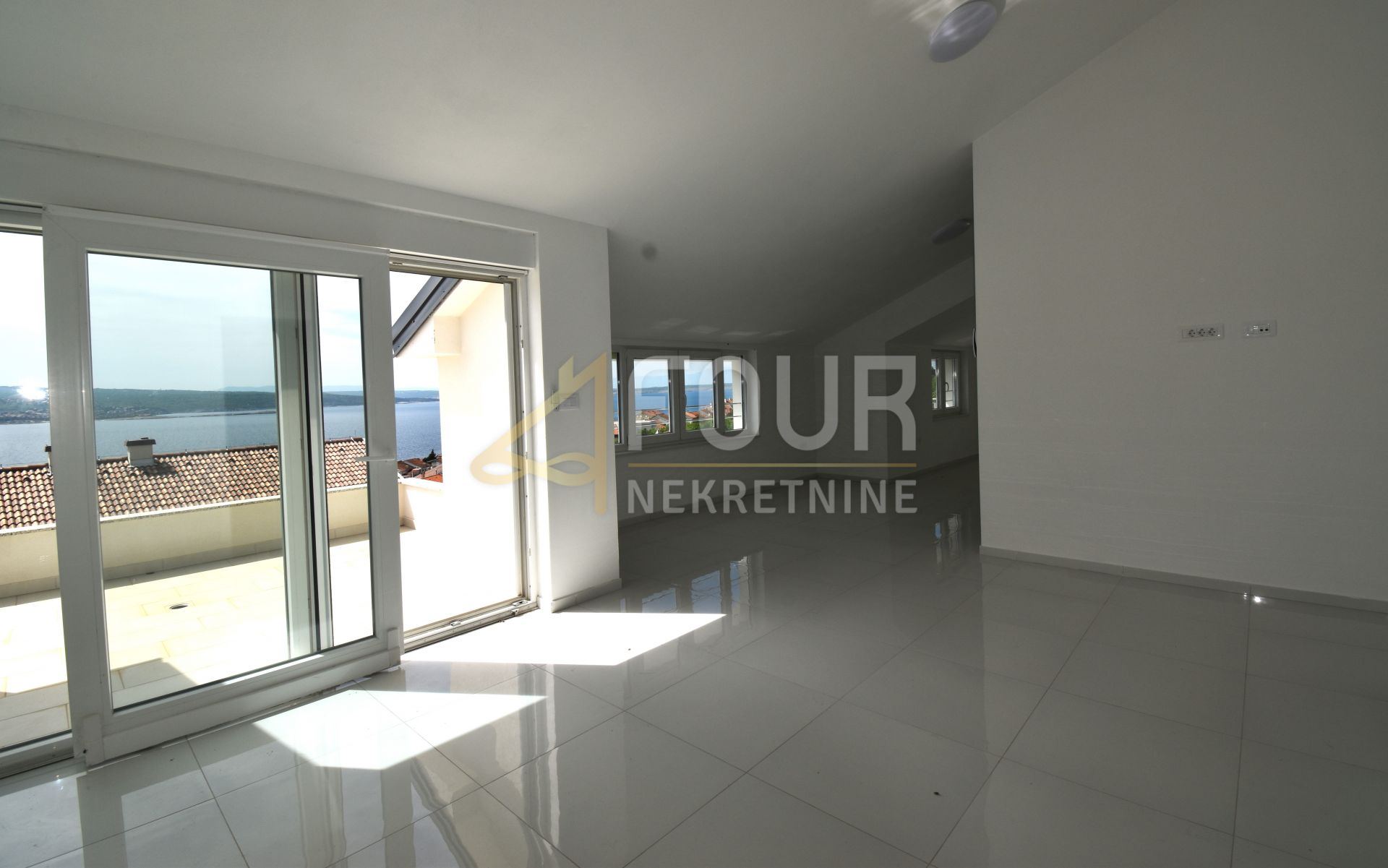 Stan u Crikvenici, 109.97m², 3 sobe, slika 3