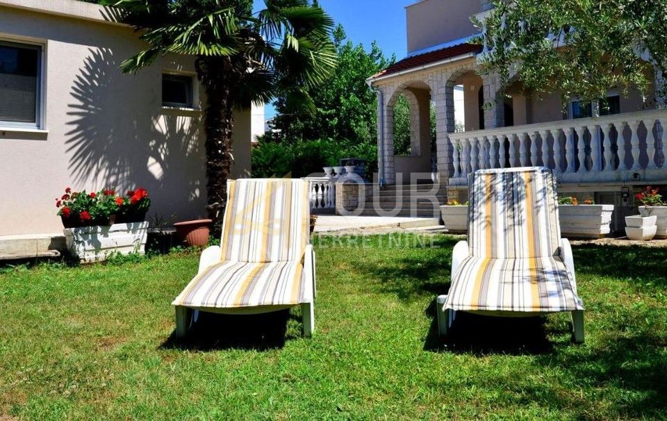 Casa u Malinskoj – Dubašnici, 560m², slika 2