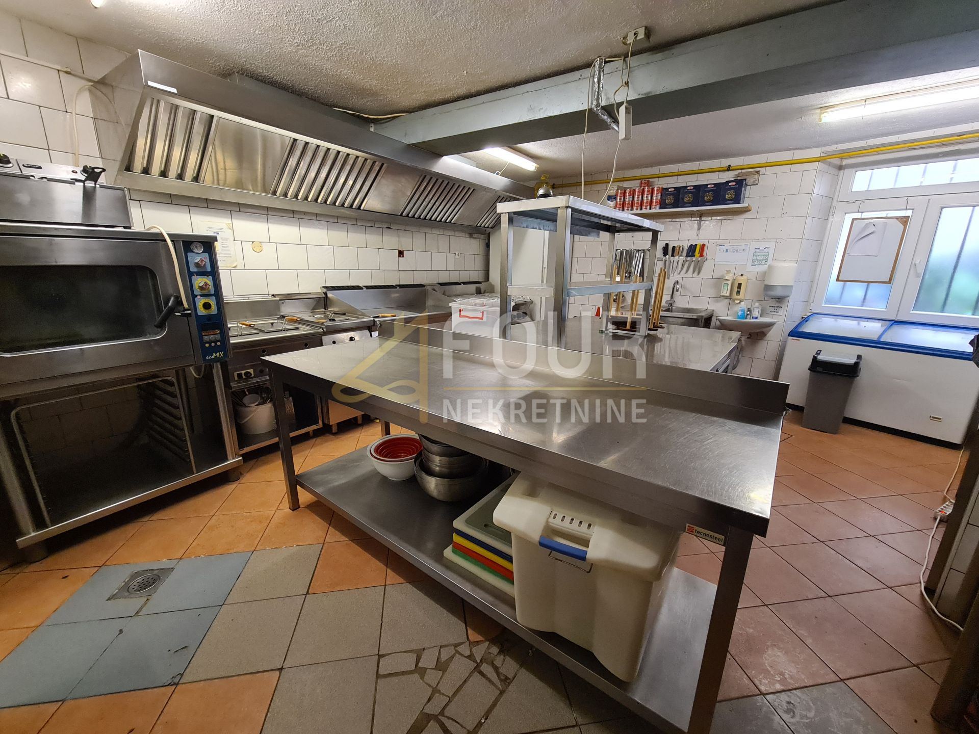Gewerbefläche u Cresu, 152m², slika 5