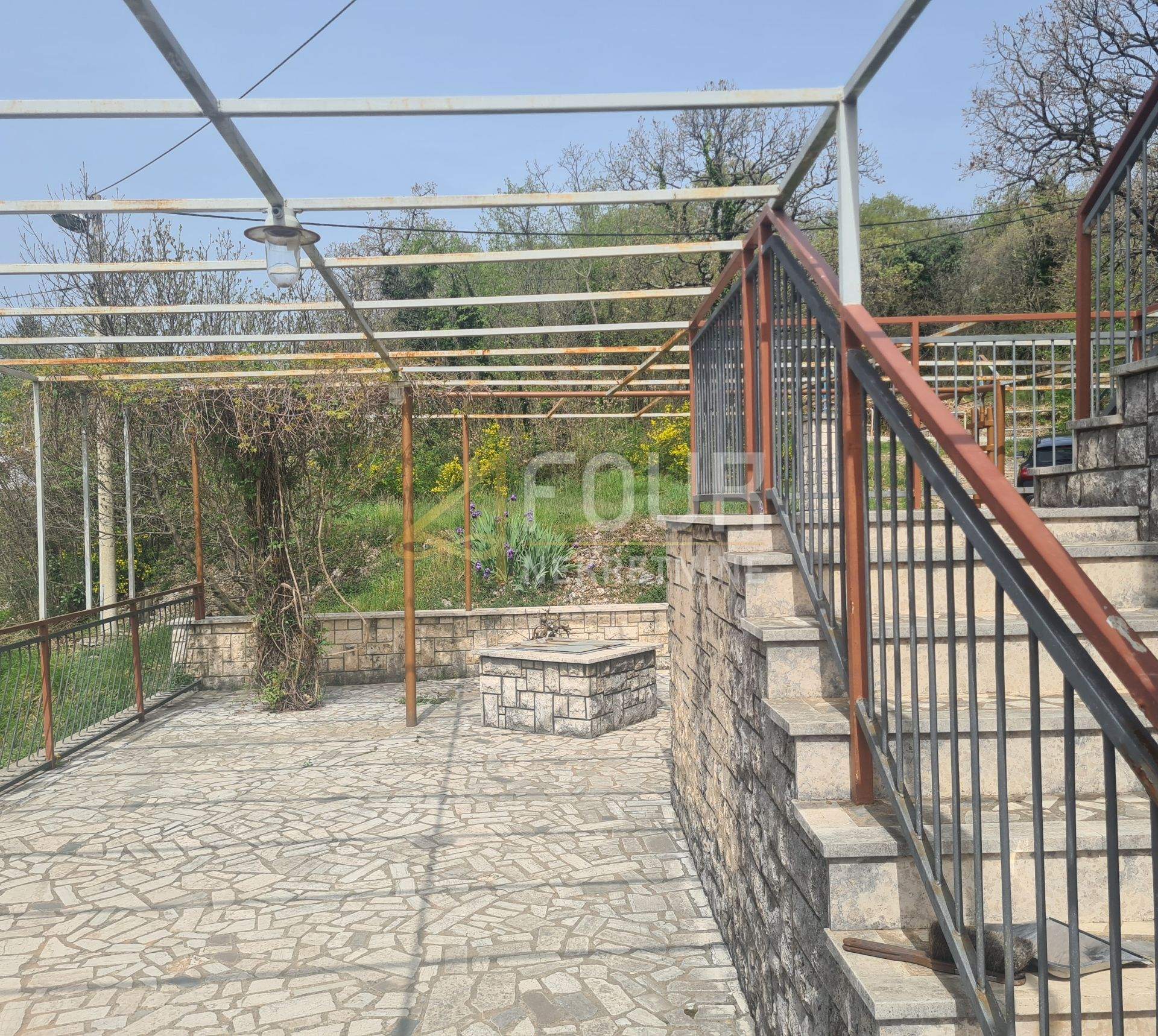 Kuća u Rijeci, 300m², slika 3
