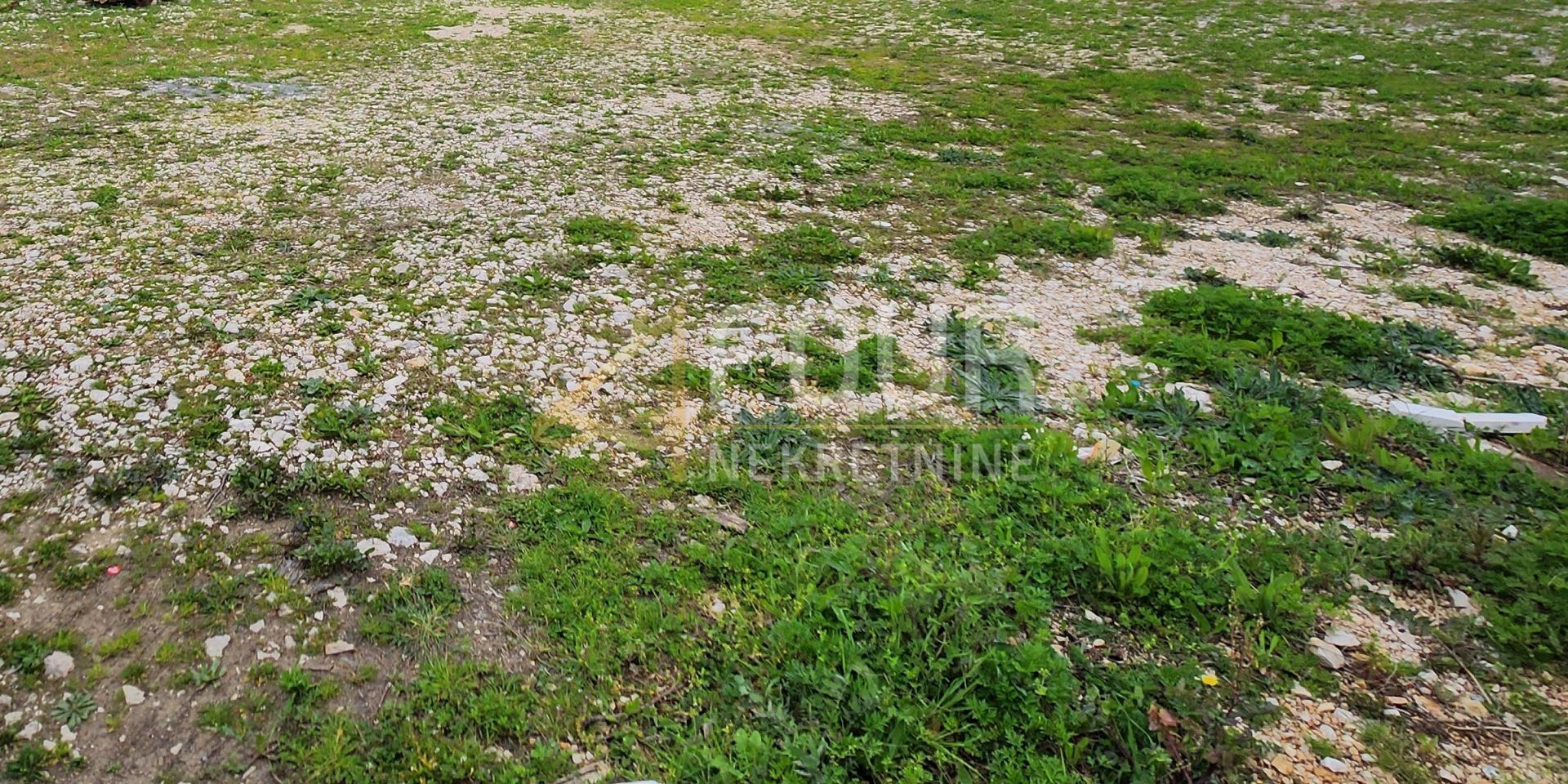Terreno u Novi Vinodolskiu, 1936m², slika 2