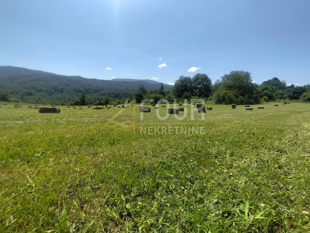 Grundstück u Vrbovsku, 3073m², slika 4