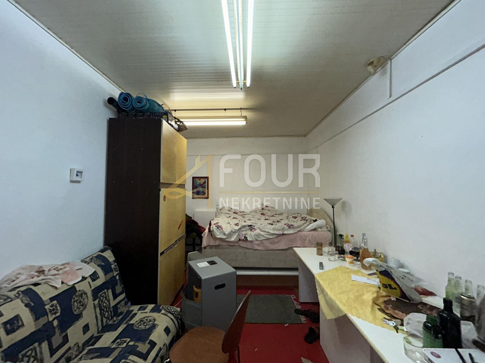 Locale commerciale u Rijeci, 30m²