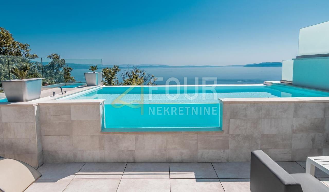 Appartamento u Opatiji, 210.37m², 4 sobe