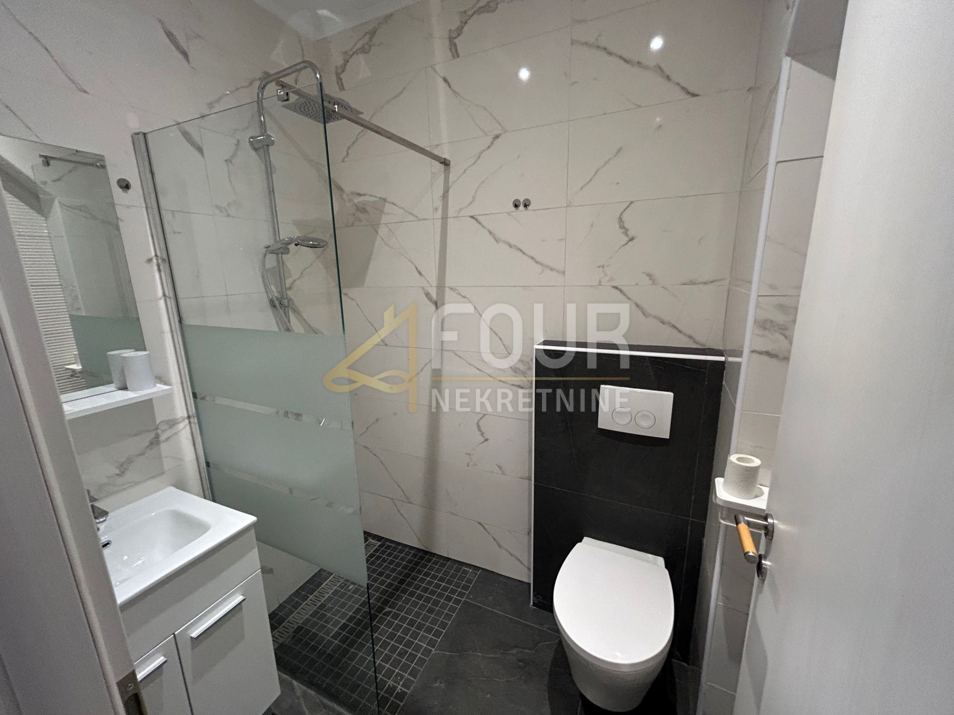 Wohnung u Crikvenici, 75.31m², 3 sobe, slika 4