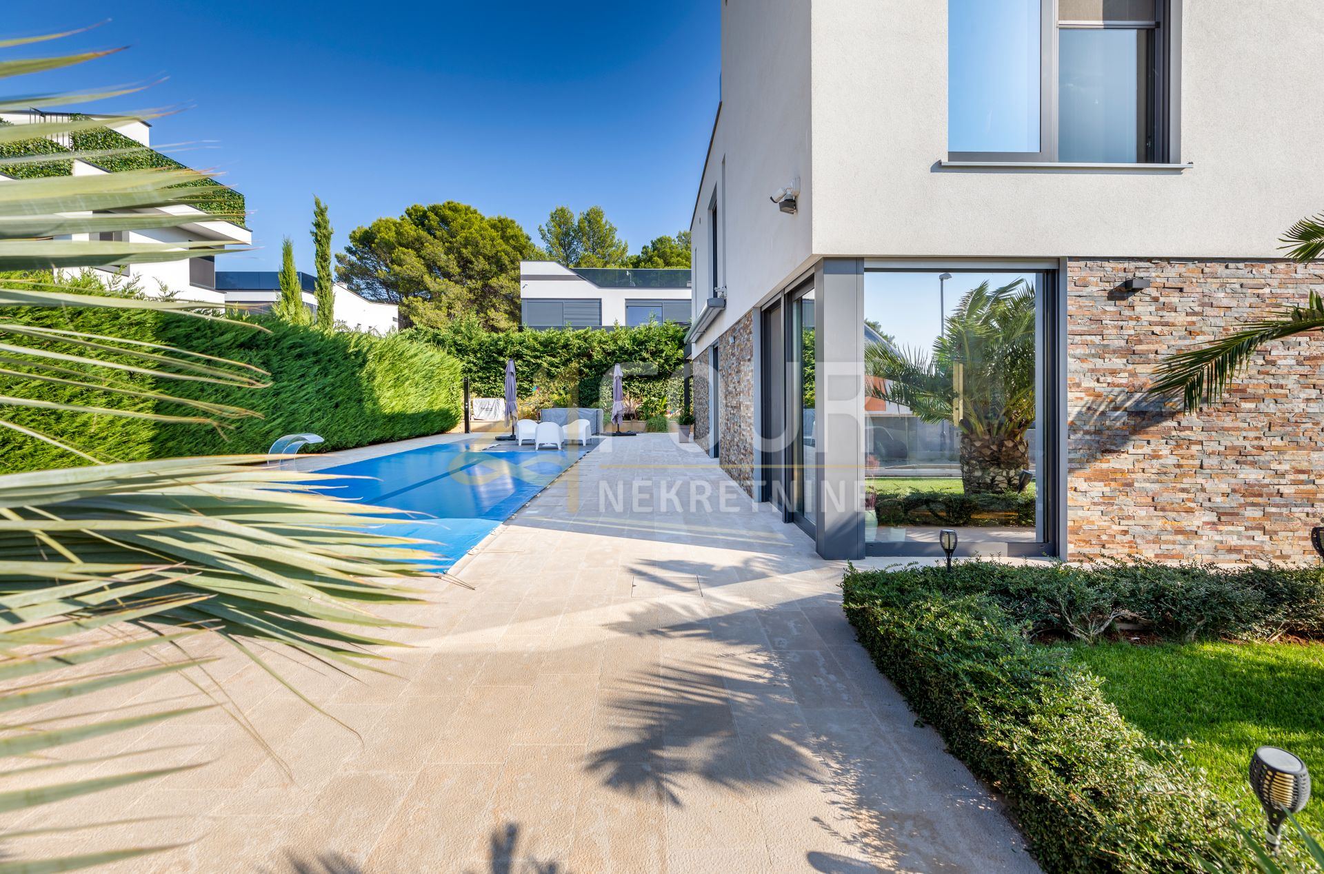 Casa u Fažani, 330m², 4 sobe