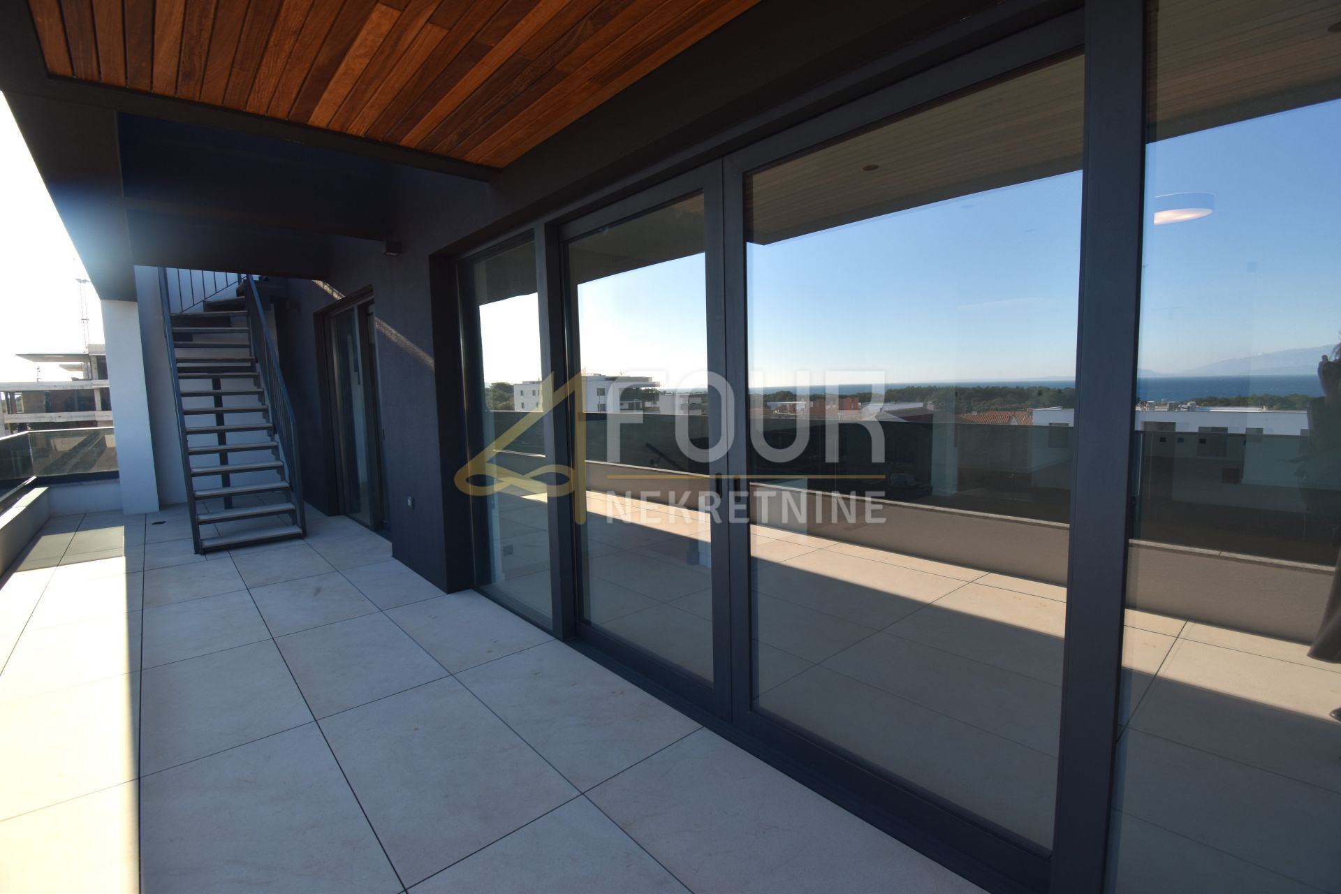 Wohnung u Krku, 154.21m², 3 sobe, slika 3