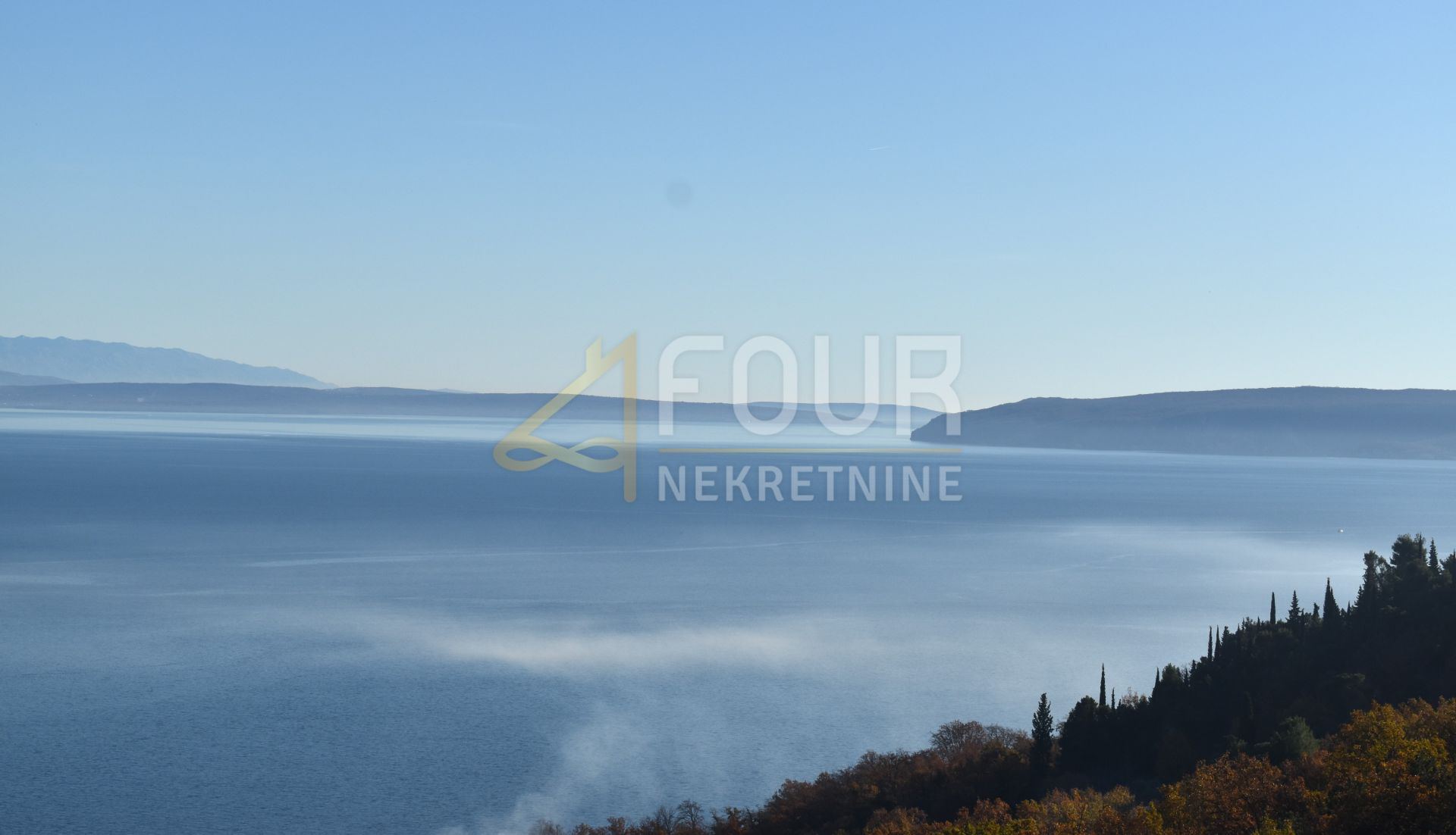 House u Lovranu, 300.06m², slika 4