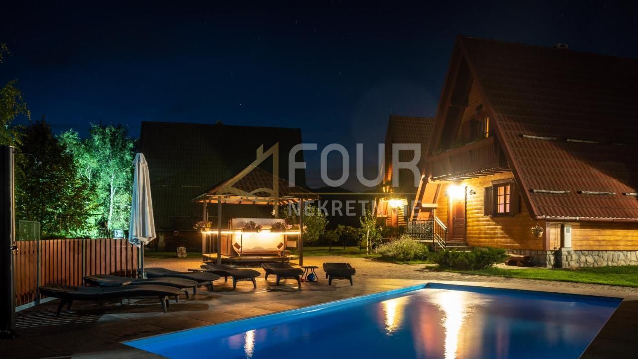 Casa u Delnicama, 380m²