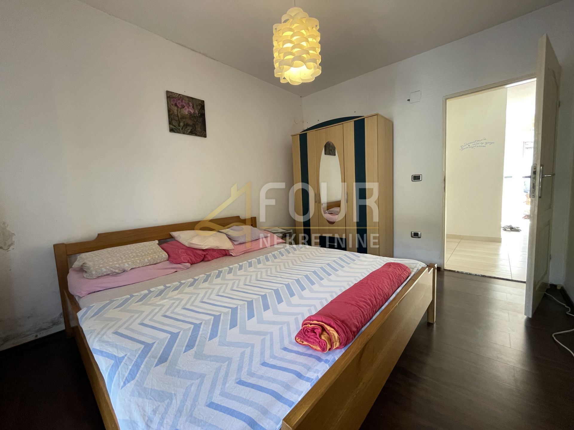 Casa u Novi Vinodolskiu, 200m², slika 5