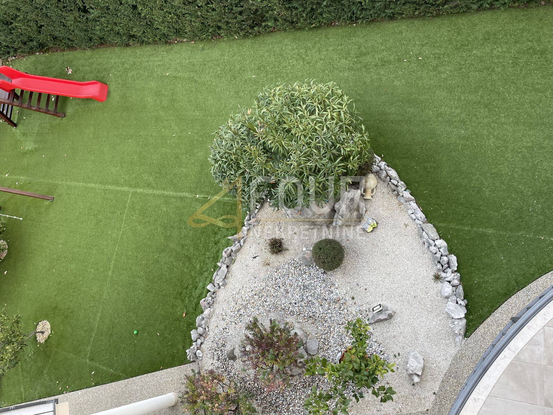 Casa u Opatiji, 380m², slika 5