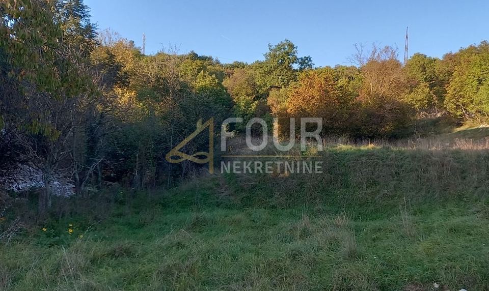 Terreno u Čavlama, 758m²