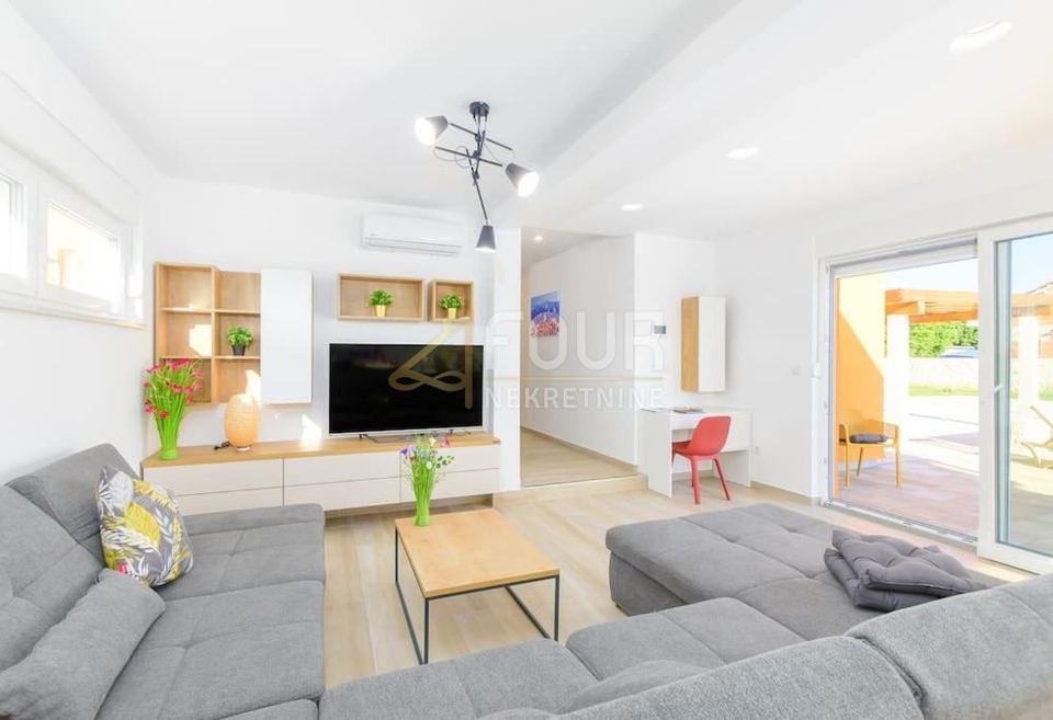 Kuća u Svetvinčenatu, 170m², slika 5