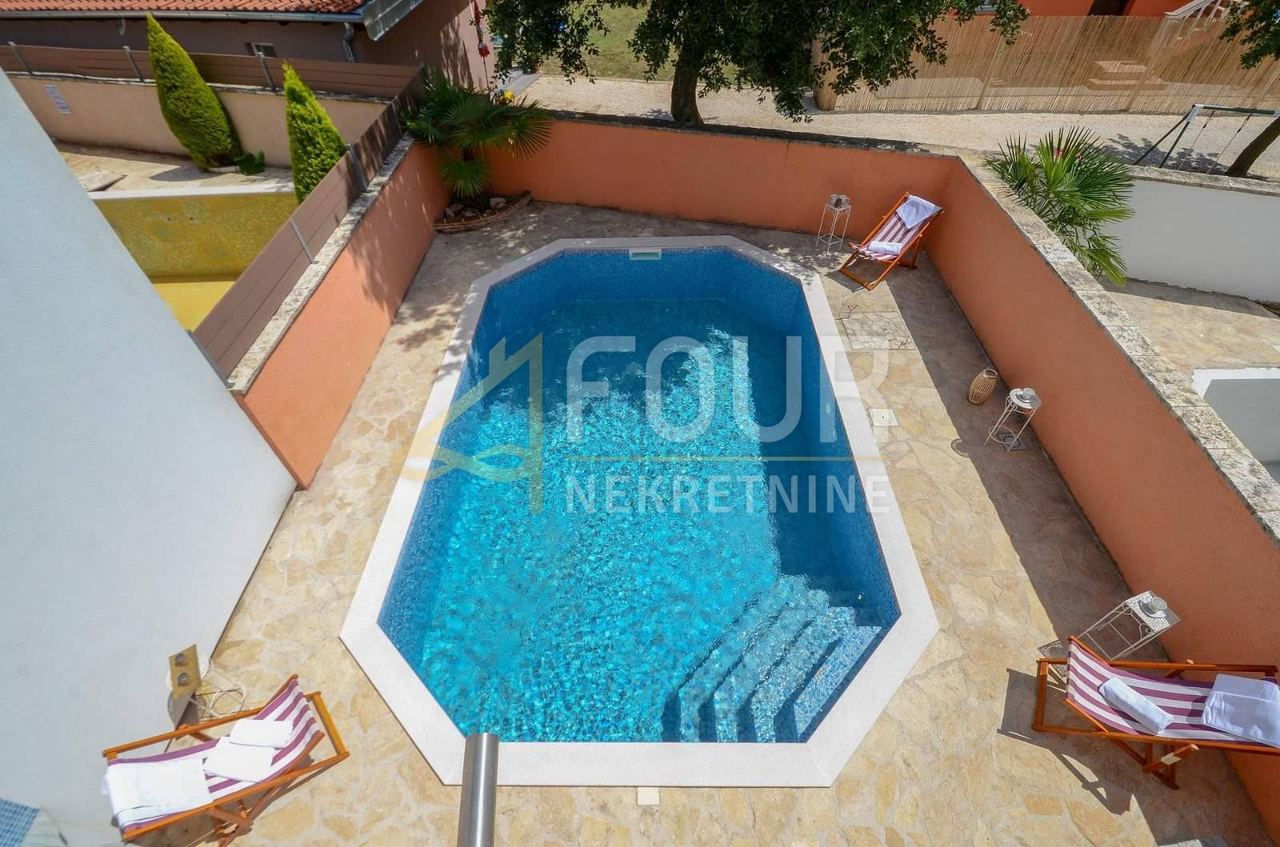 House u Marčani, 150m²