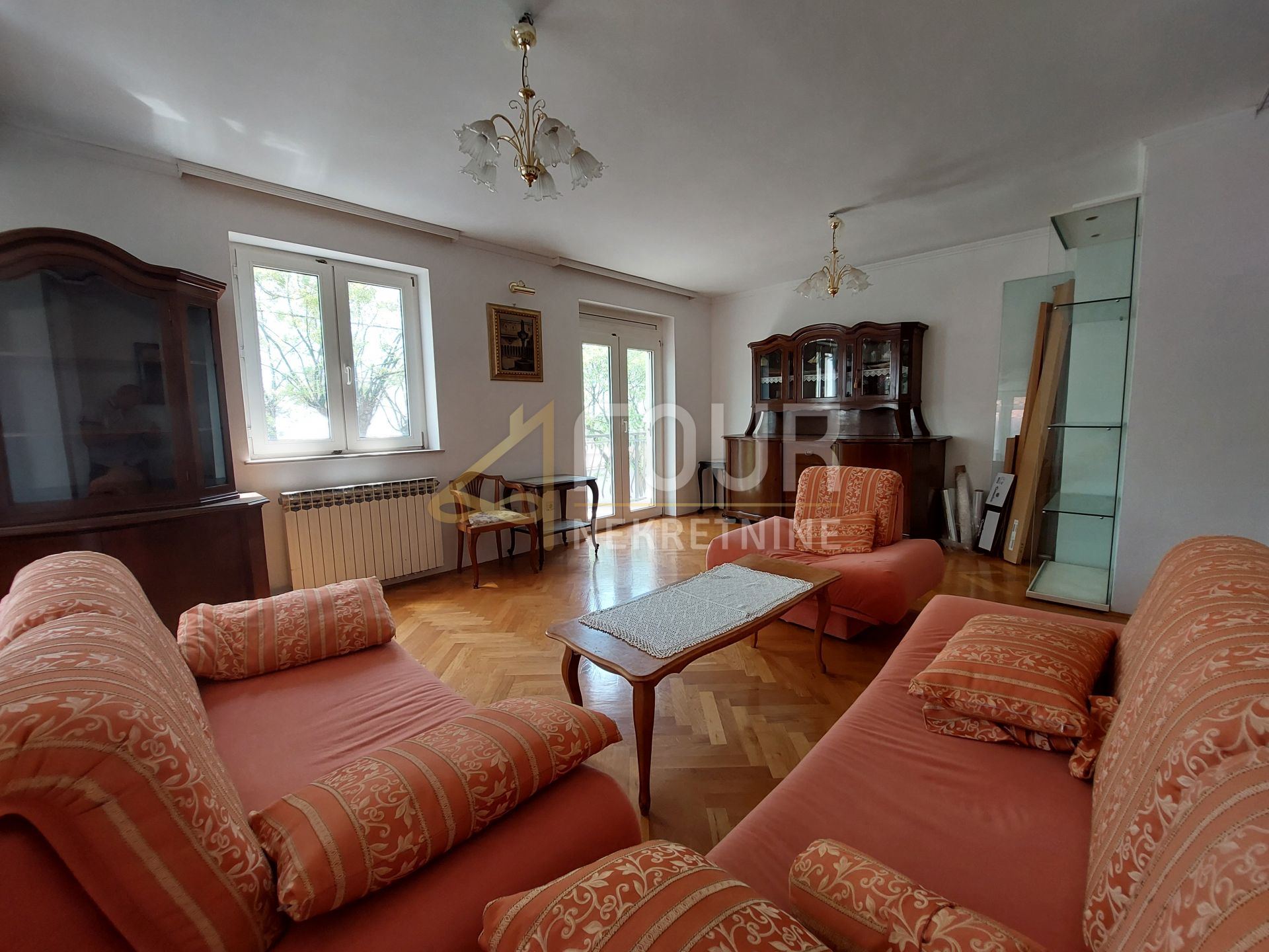 Kuća u Rijeci, 247.82m², 4 sobe, slika 2