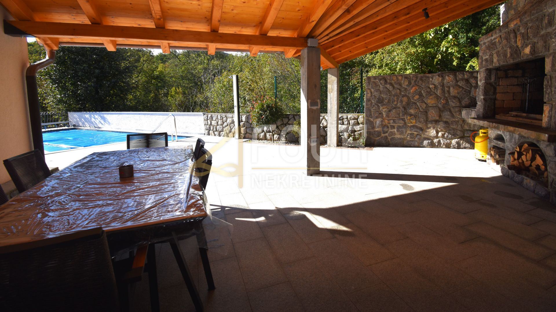 Casa u Matuljiu, 403m², slika 2