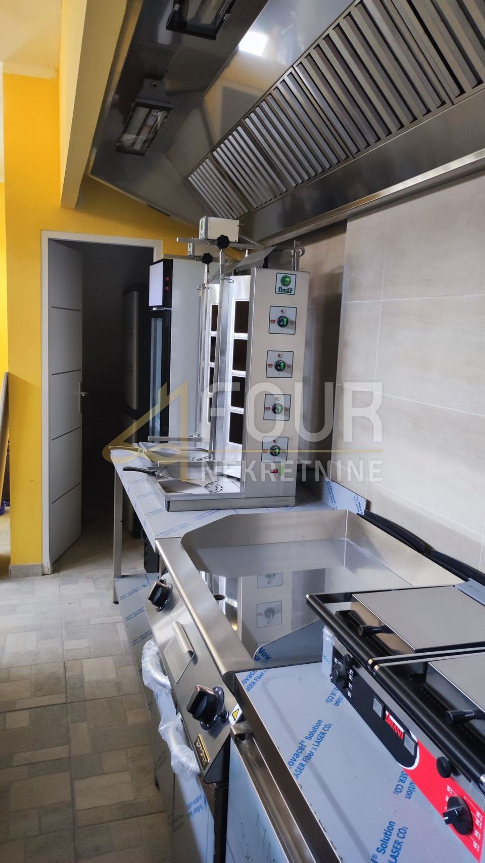 Poslovni Prostor u Puli, 99.66m², slika 4