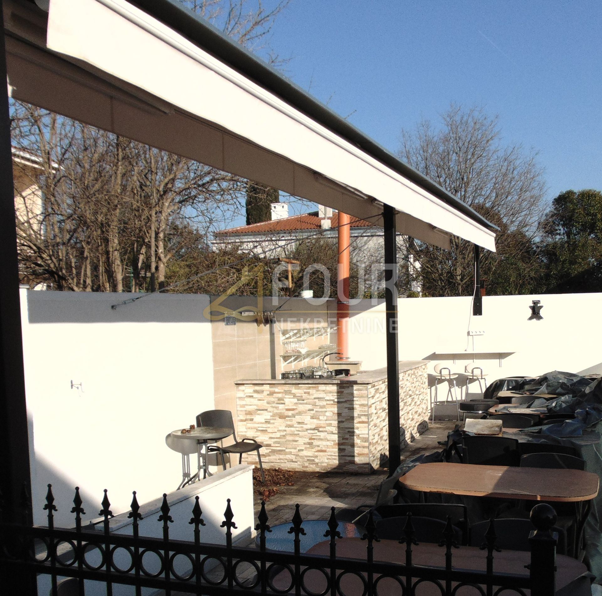 Poslovni Prostor u Puli, 99.66m², slika 5