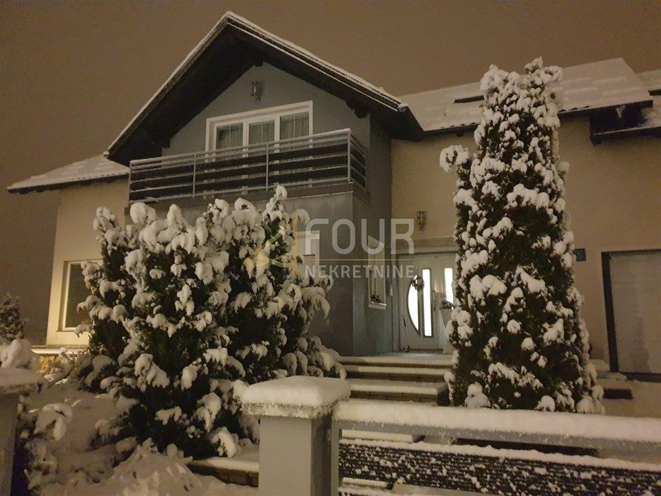 Kuća u Ravna Gori, 305.49m², slika 2