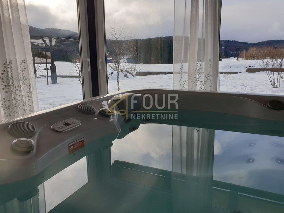 Kuća u Ravna Gori, 305.49m², slika 4