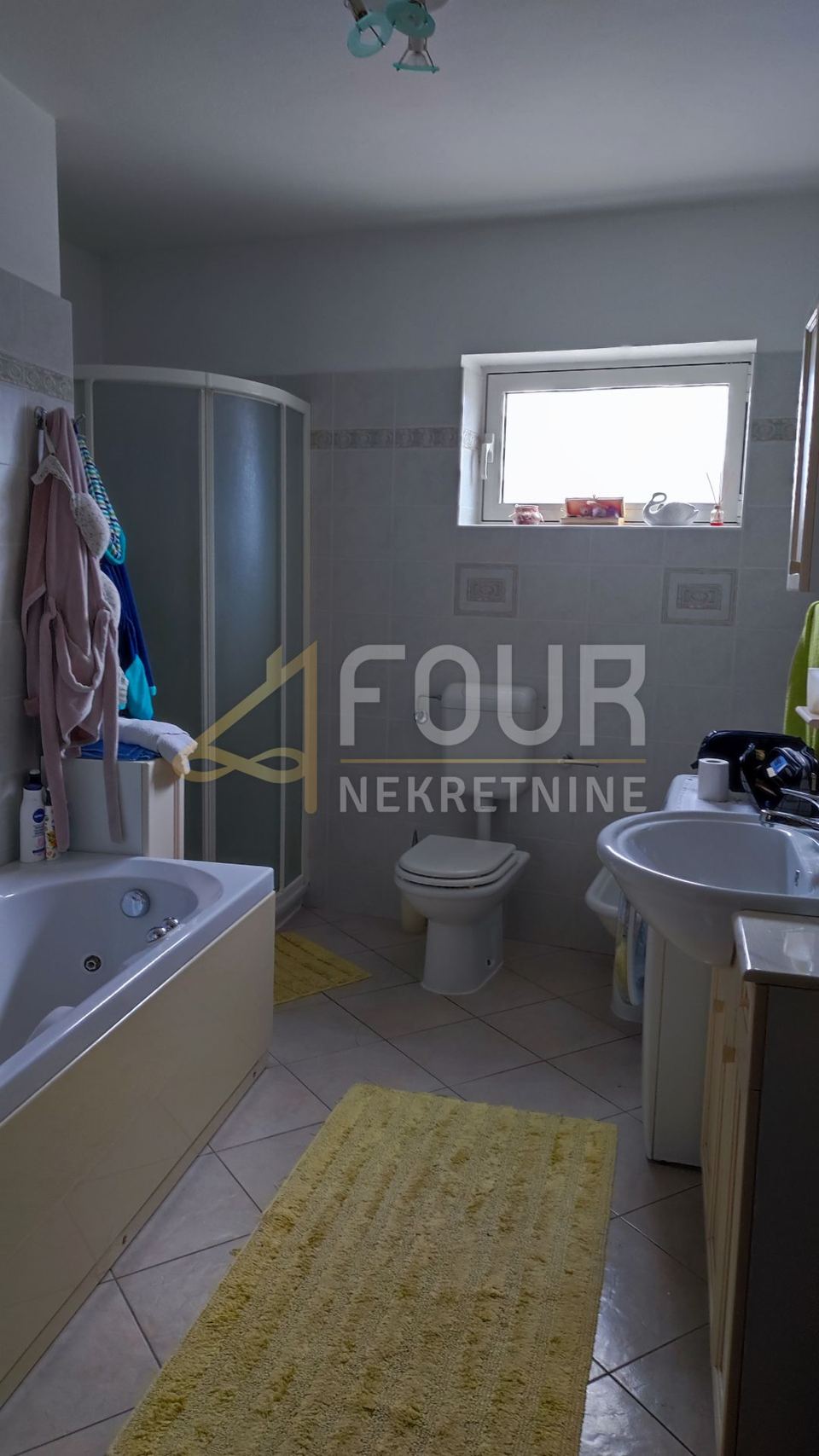 Haus u Rijeci, 265m², 4 sobe, slika 5