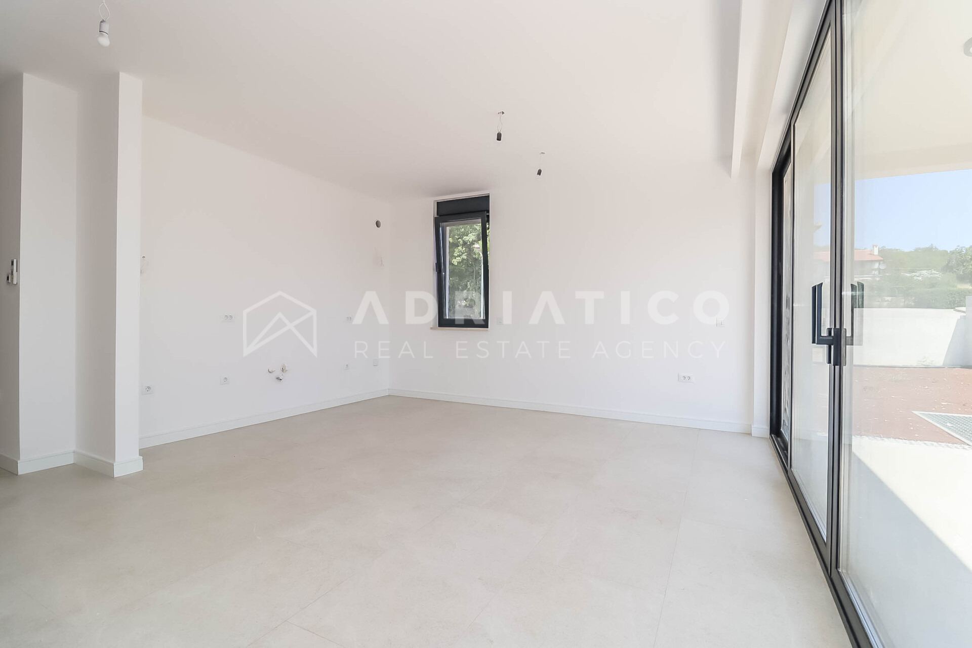 Apartment u Rovinju, 58.32m², 1 soba, slika 3