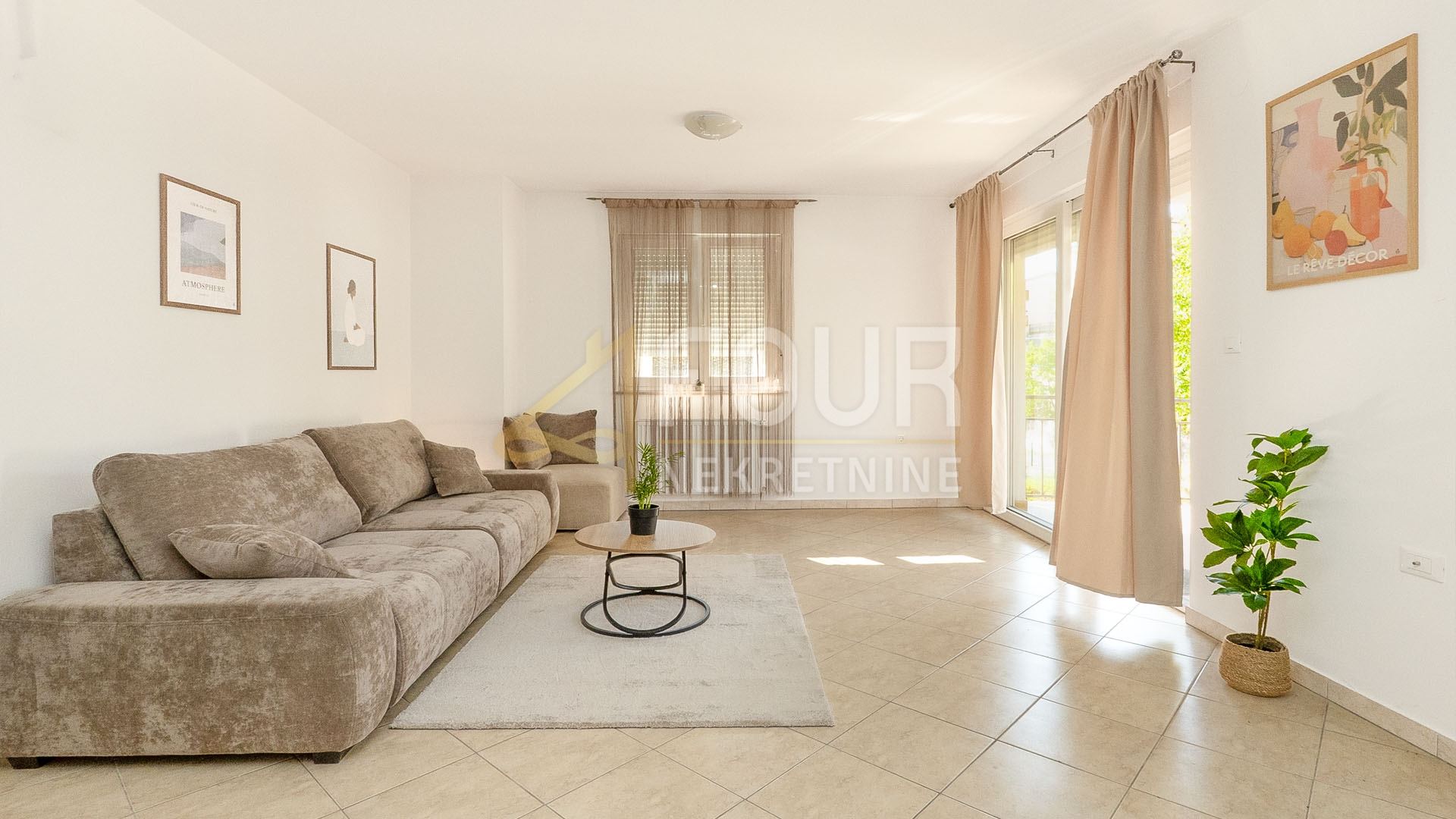 Stan u Viškovu, 75.11m², 2 sobe