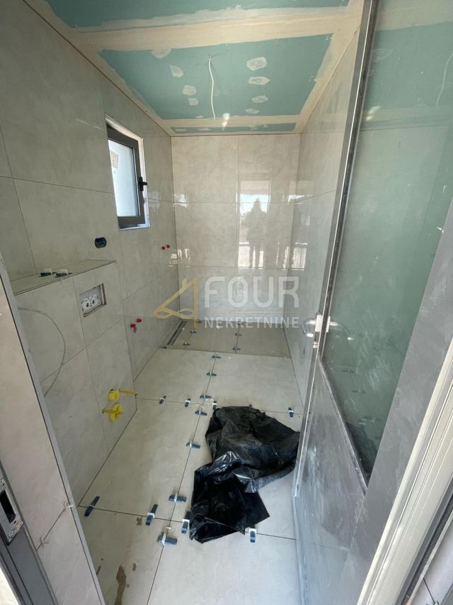 Casa u Tribunju, 240m², 3 sobe, slika 4