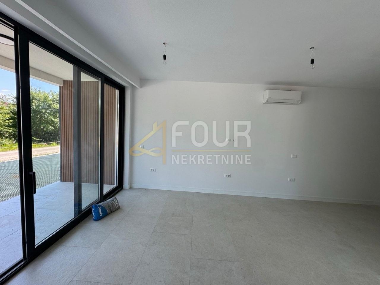 Apartment u Rovinju, 73.66m², 2 sobe, slika 2