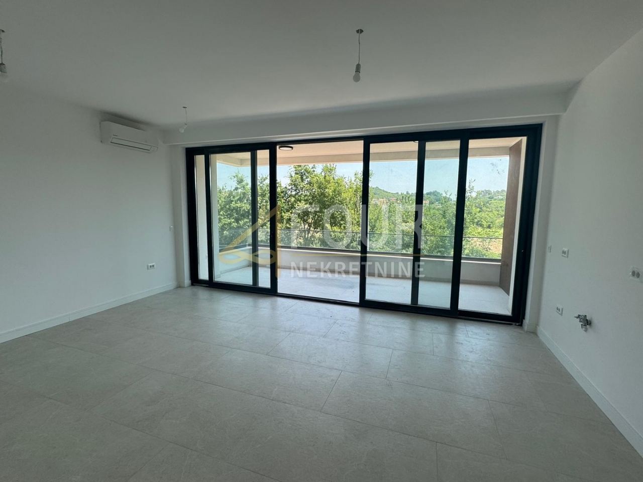 Apartment u Rovinju, 73.66m², 2 sobe, slika 4
