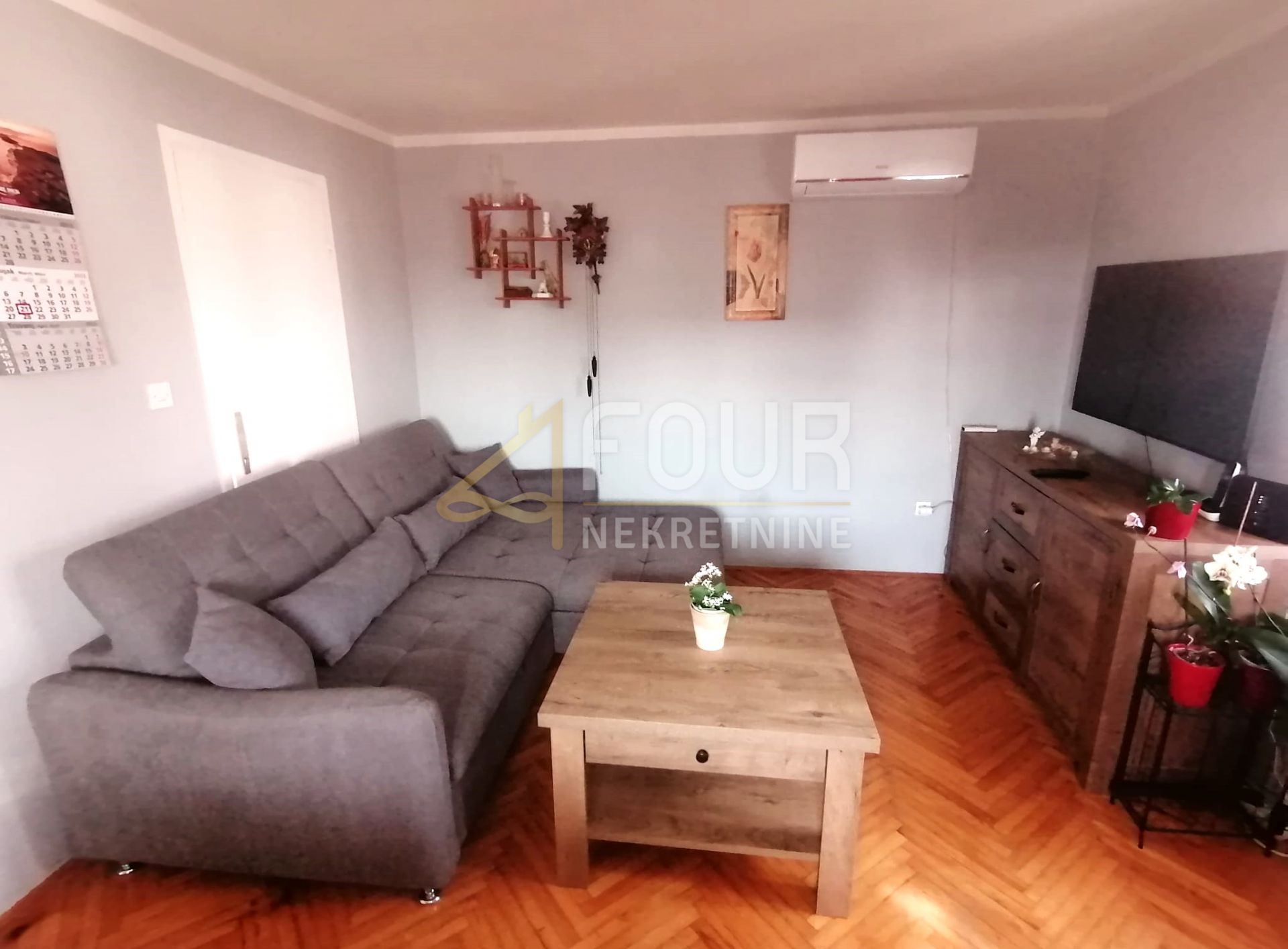 Wohnung u Mali Lošinju, 88.39m², 3 sobe