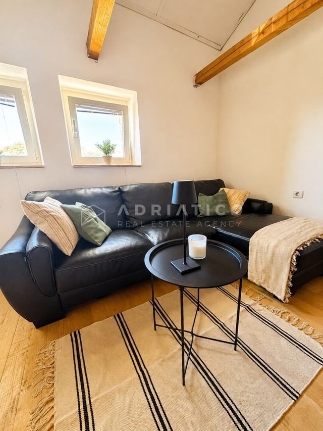 Appartamento u Novigradu, 28m², 1 soba, slika 5