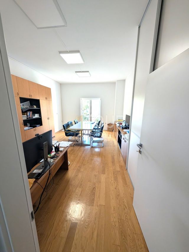 Commercial Space u Kastavu, 88.54m²